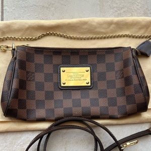 Louis Vuitton Damier Eva crossbody Clutch bag in great condition